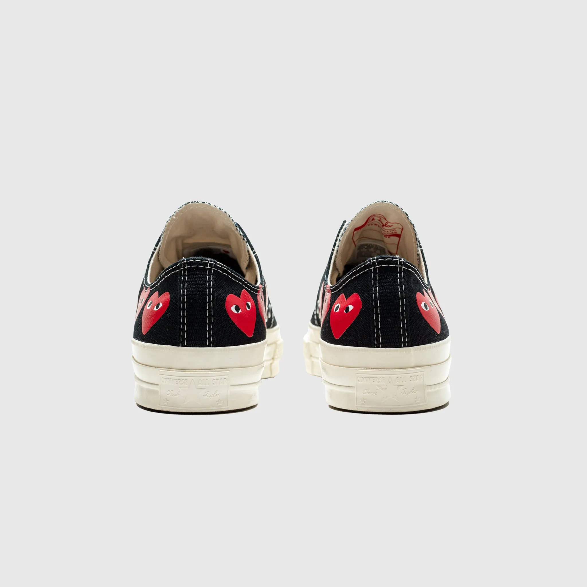 CHUCK TAYLOR ALL-STAR '70 OX "BLACK/RED MULTI HEART"