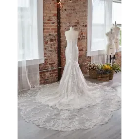 Maggie Sottero Frederique Detachable Train