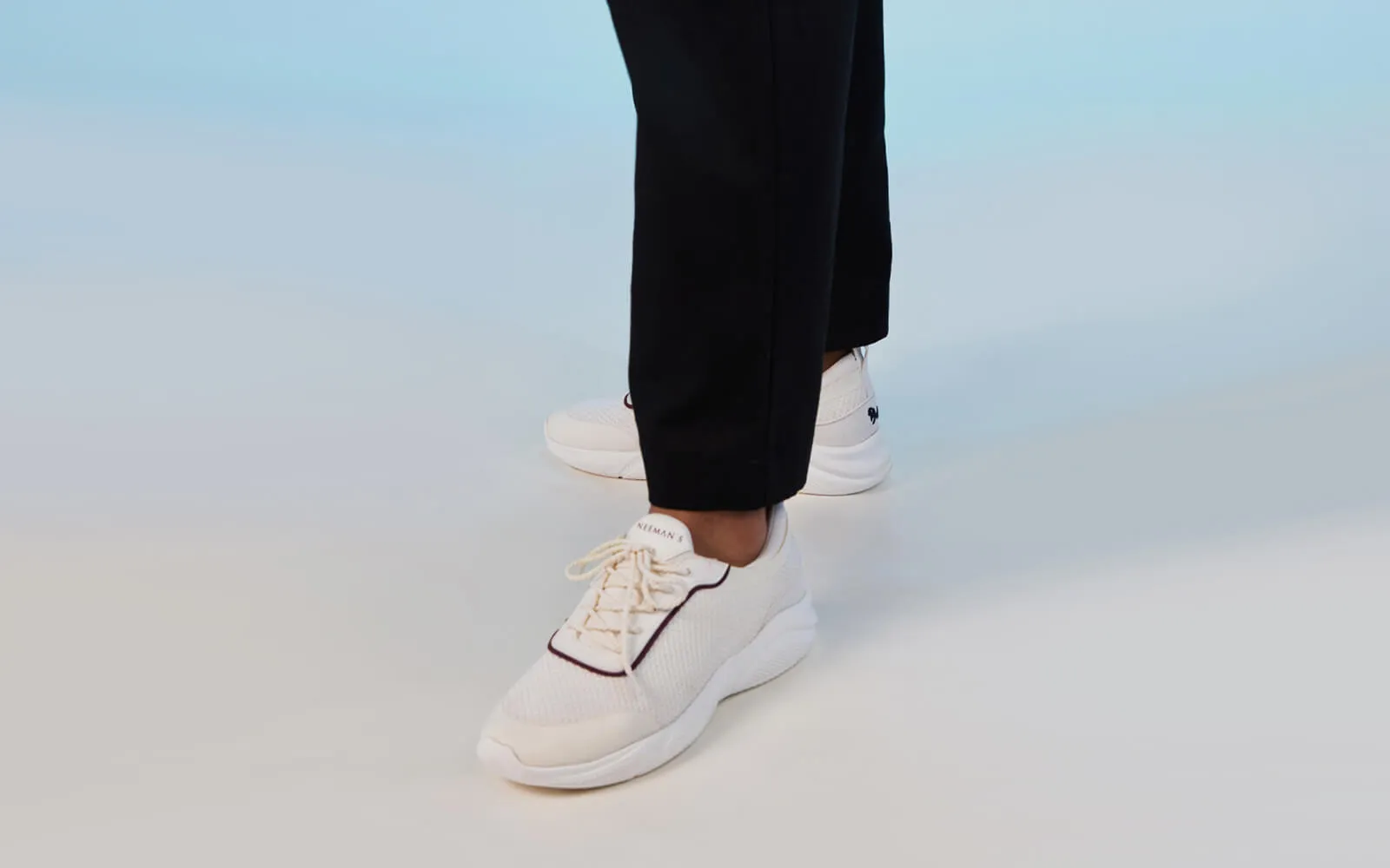 Max Hybrid Sneakers : White